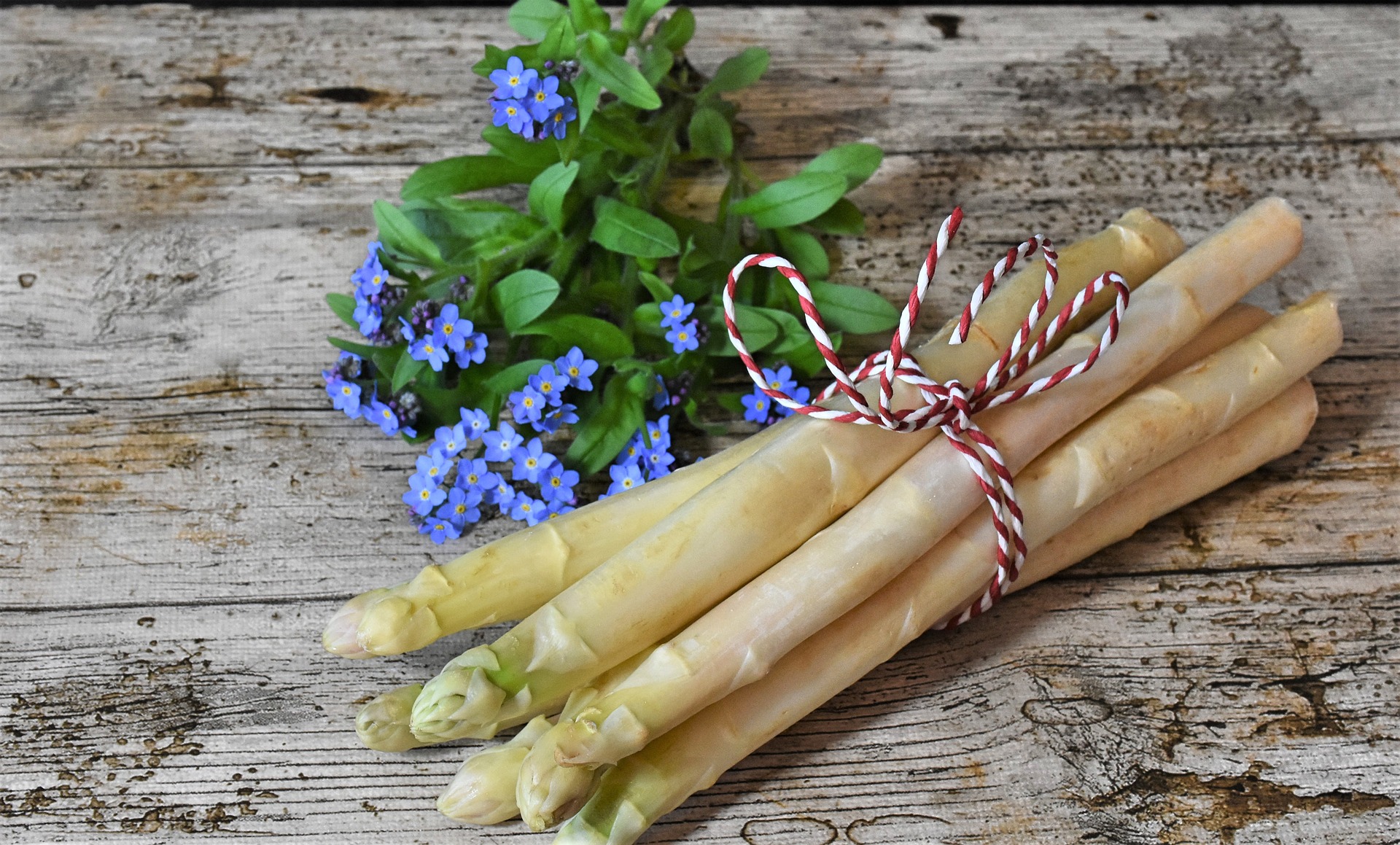 Spargel-Auflauf mit Gnocchi