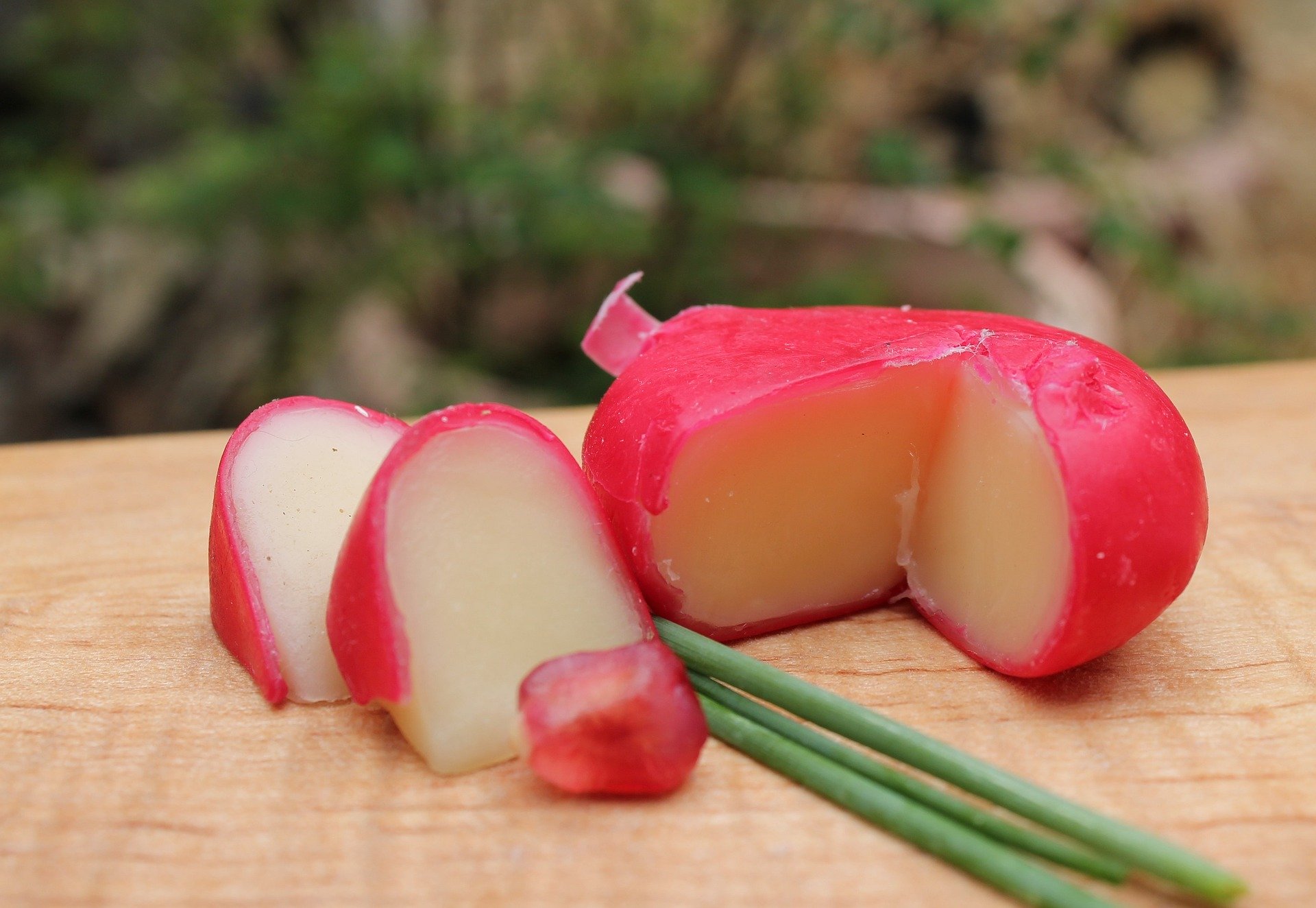 Paprika Gouda Salat