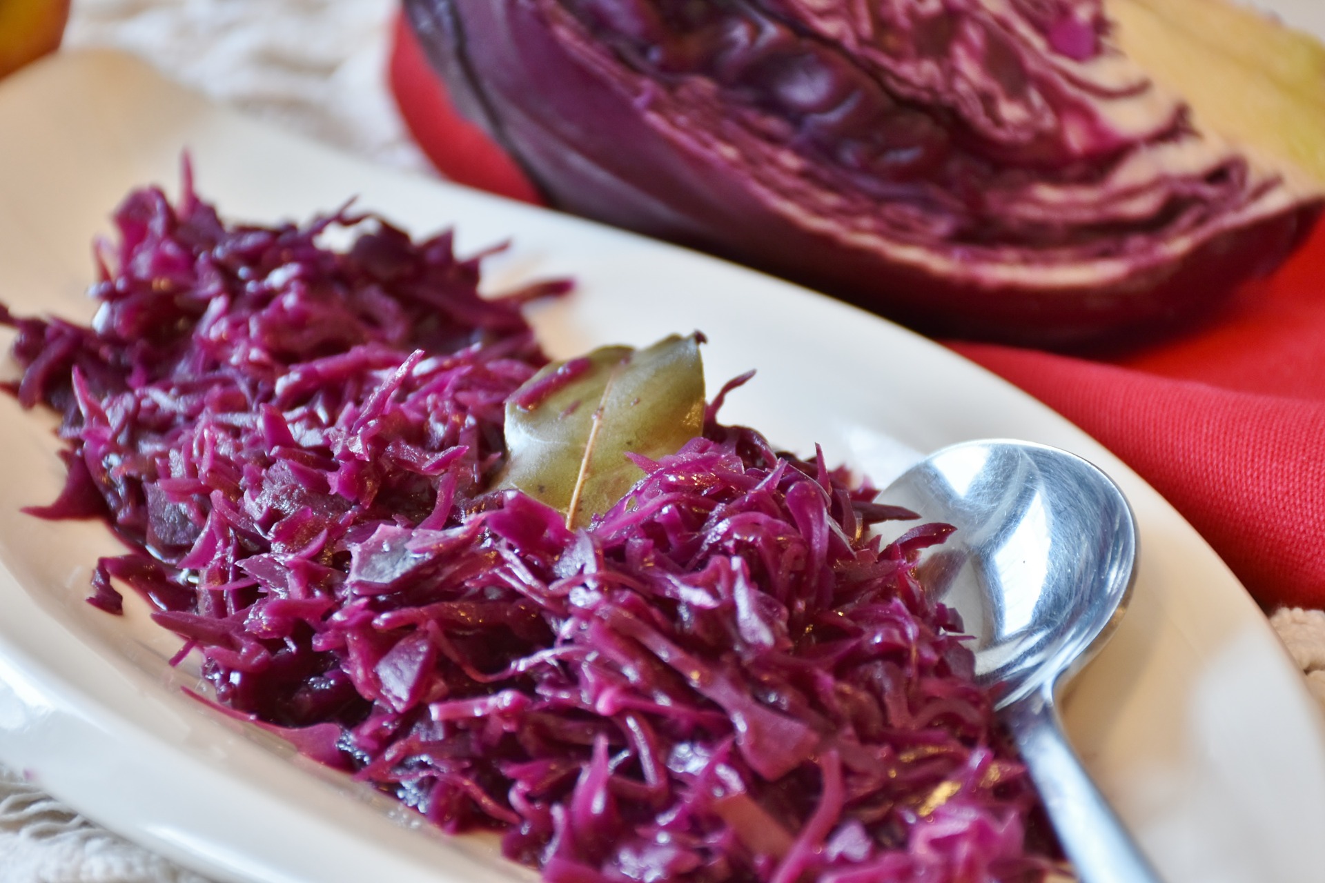 Karamellisierter Apfelrotkohl