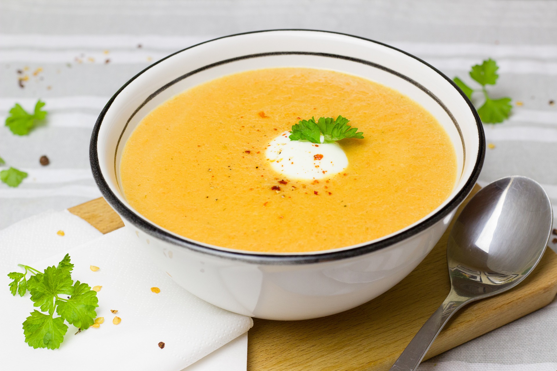 Süßkartoffel-Mango-Suppe