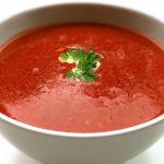 Winterliche Tomatensuppe mit Äpfeln