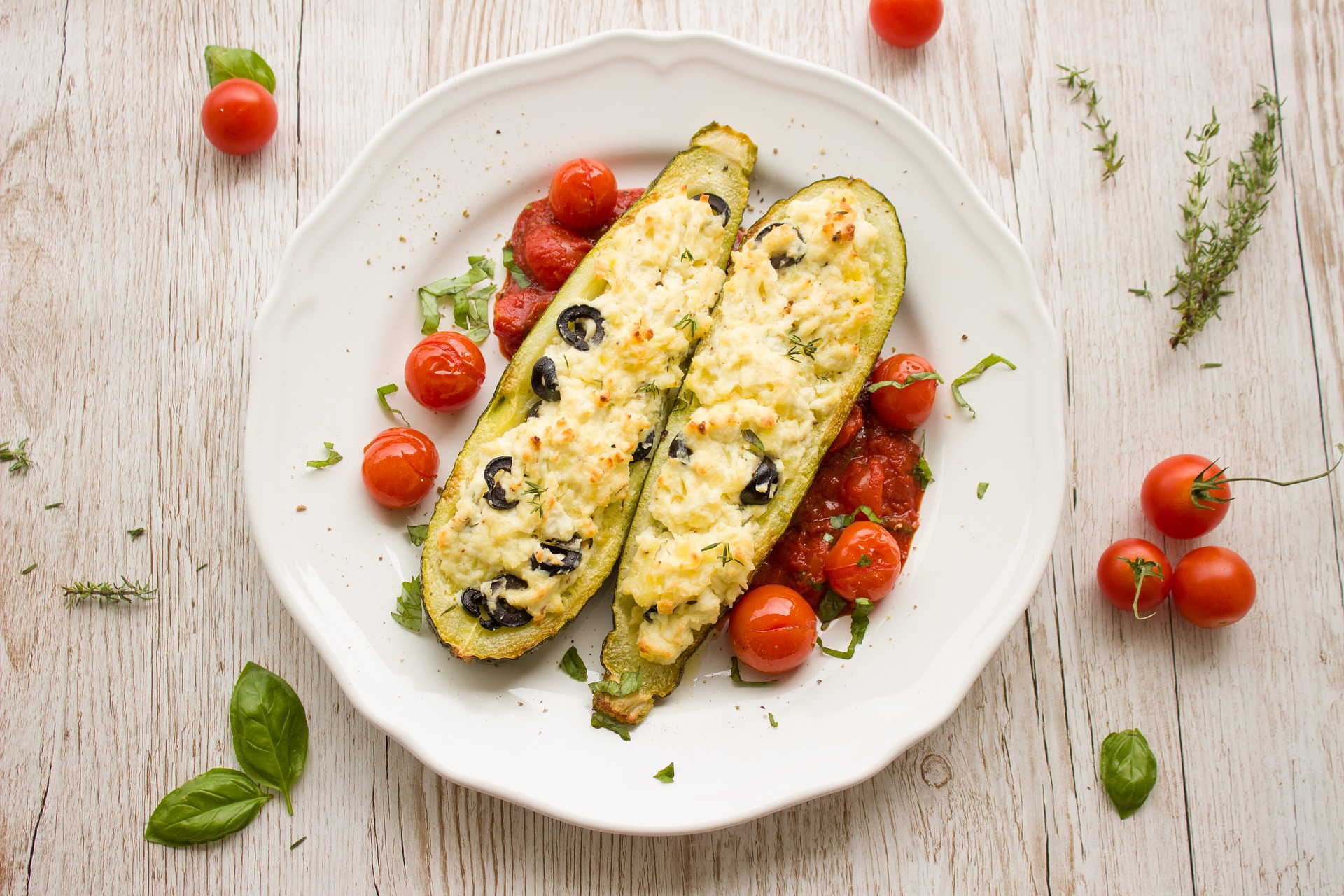 Gefüllte Zucchini