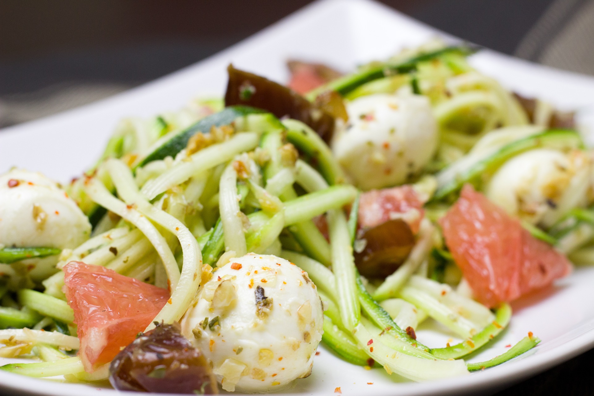 Zucchini-Nudeln mit Garnelen